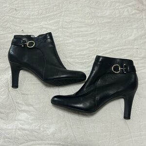 Bandolino • Heeled Booties